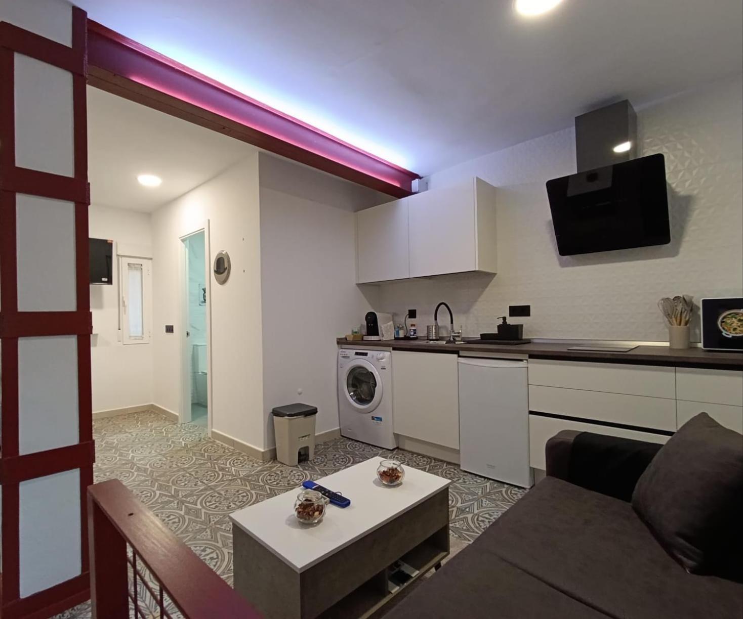 Estudio The Room Tres Ocho ตาลาเวรา เดลา เรย์นา ภายนอก รูปภาพ
